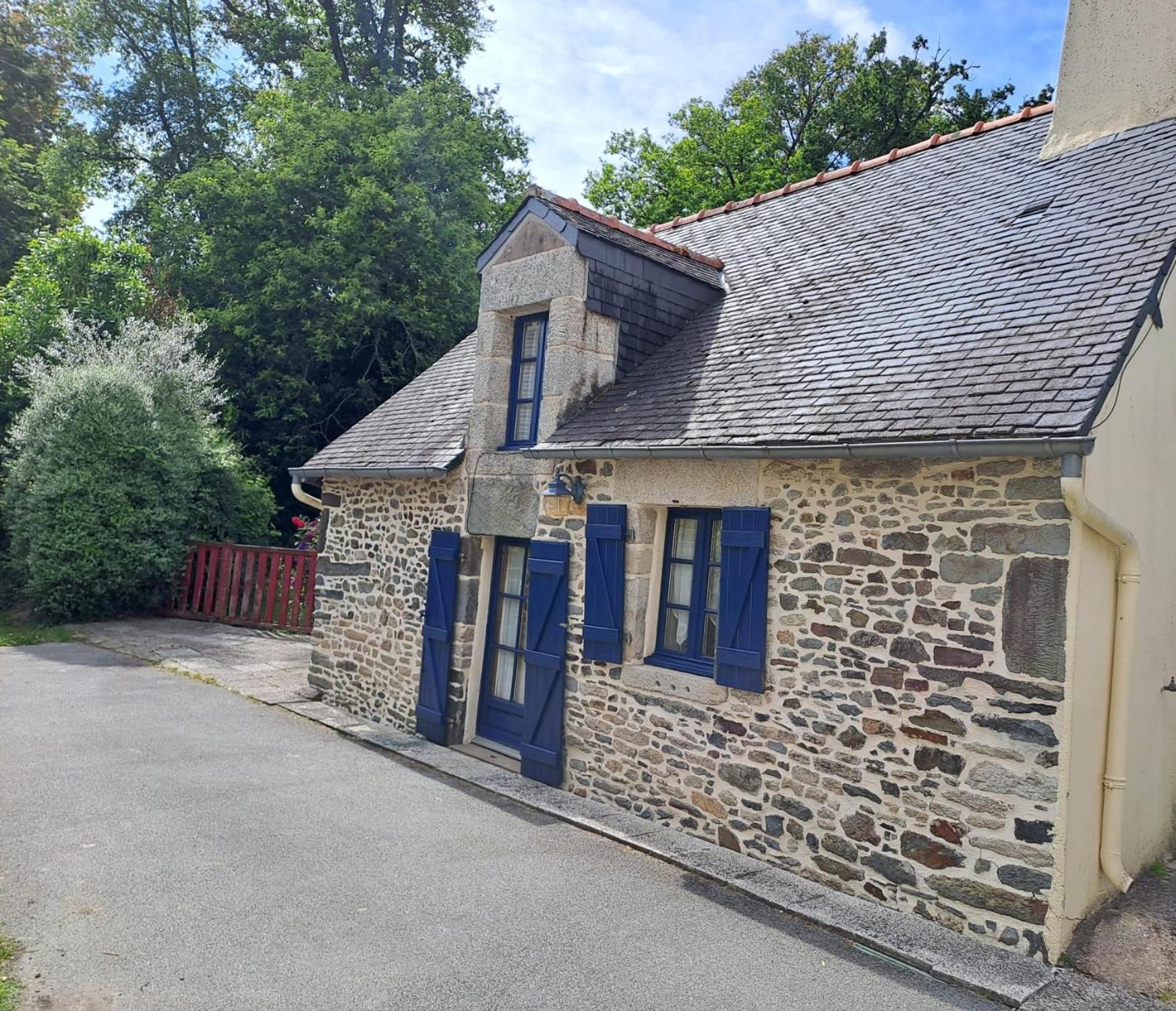 Penty La Houssaye Villa Pontivy Exterior foto